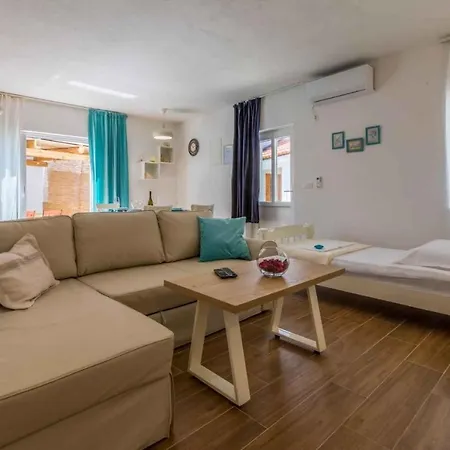 Apartment Studio In 39420